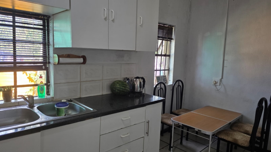 4 Bedroom Property for Sale in Summerpride Eastern Cape